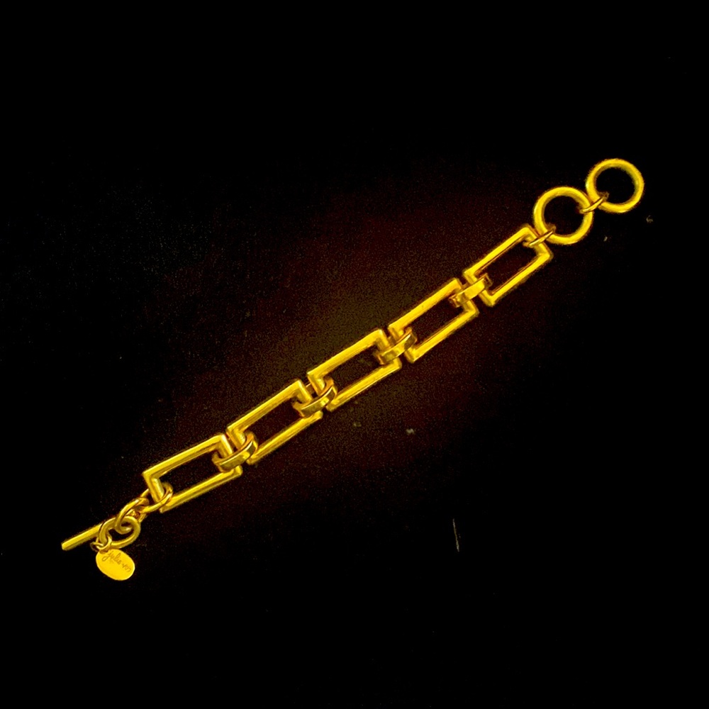 Julie Vos chunky gold bracelet